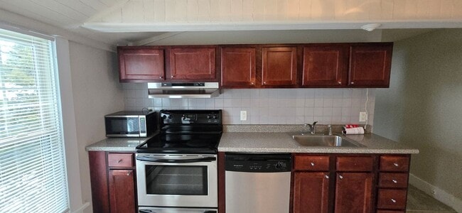 Building Photo - 154 Washington St