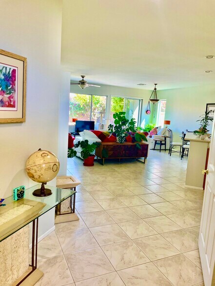 Building Photo - 78962 Cadence Ln