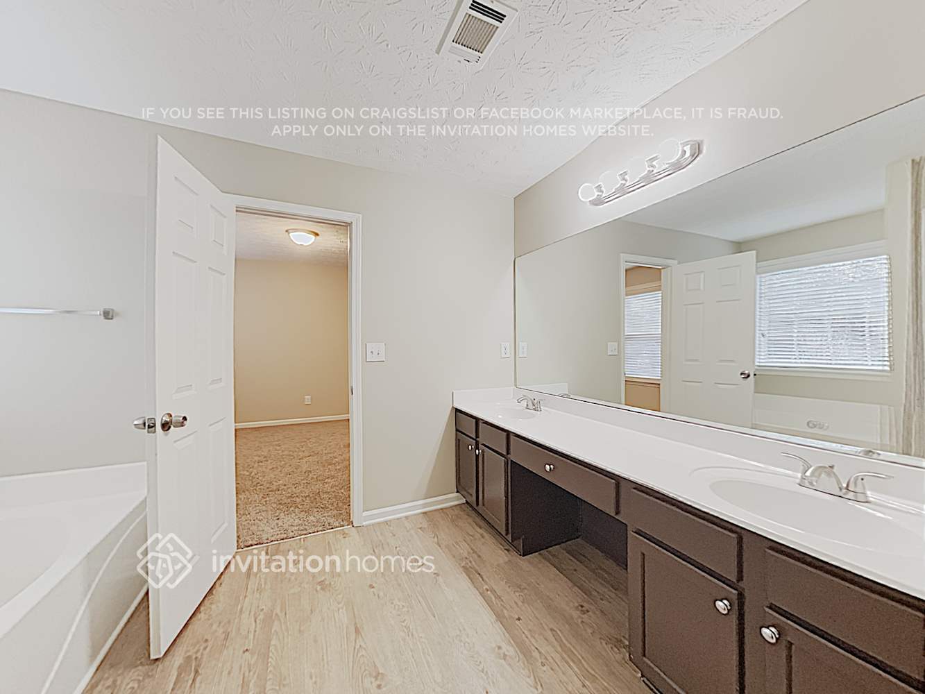 Building Photo - 2027 Pierce Way