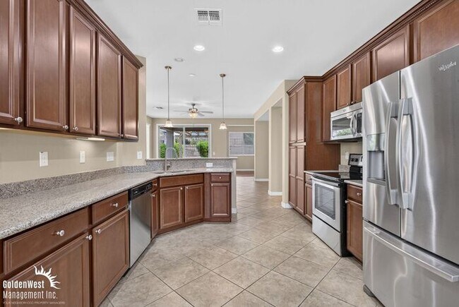 Building Photo - Beautiful 2Bdm 2Ba Home with Covered Backyard Patio in Buckeye - LOCATED IN A 55+ YEARS COMMUNITY.