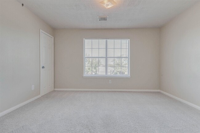 Building Photo - 3434 Fiorella Way