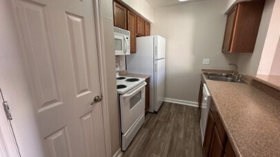 Primary Photo - 7315 Brompton St