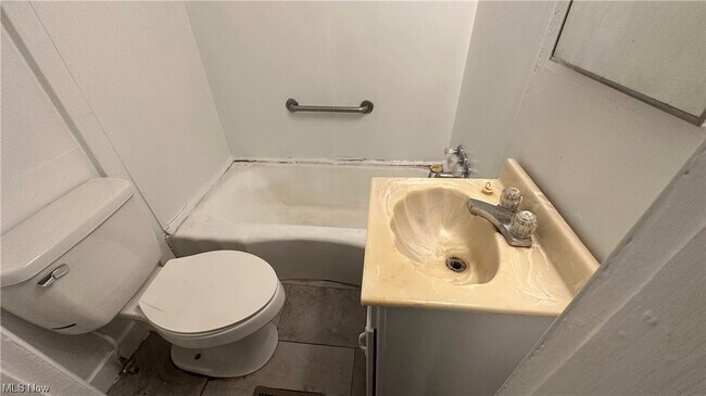 Building Photo - 1329 Belleview Blvd