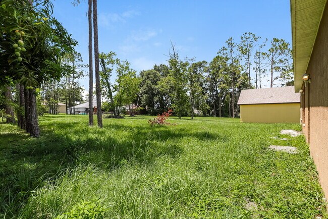 Building Photo - 7945 Sugar Pine Blvd