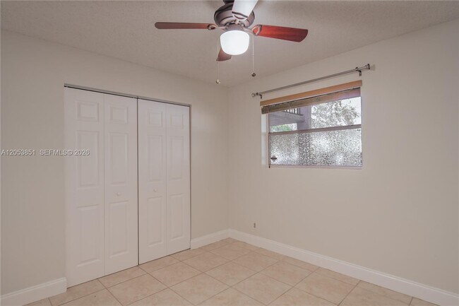 Building Photo - 2700 Coral Springs Dr