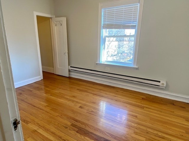 Building Photo - 3917 N Southport Ave