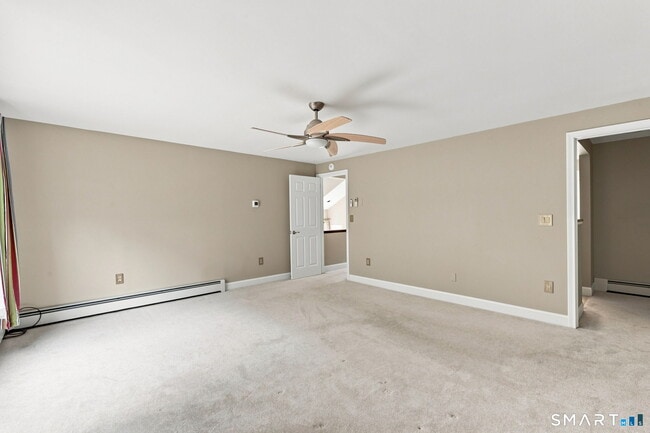 Building Photo - 40 Rockledge Dr