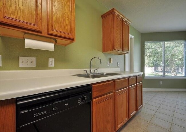 Building Photo - 6150 Jumano Ln