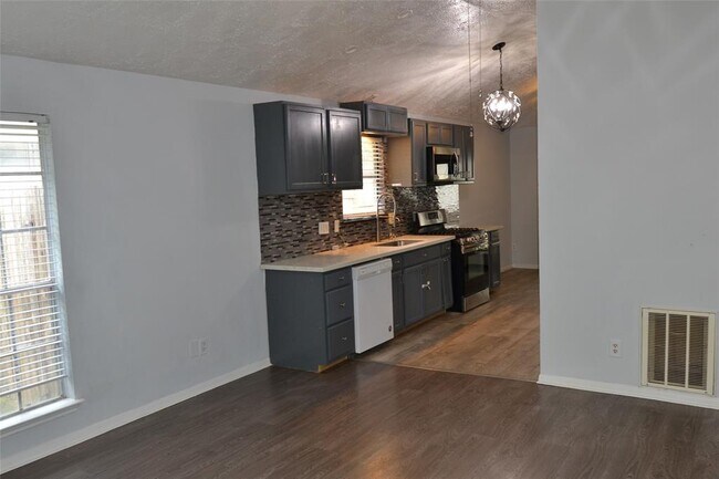 Building Photo - 20522 Burwood Cir