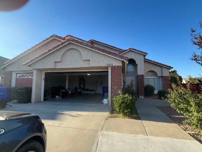 Building Photo - 13250 Sundance Cir