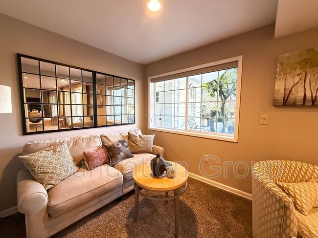 Building Photo - 3417 122nd Pl NE