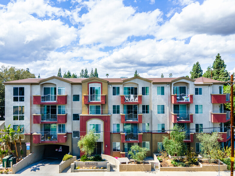 Building Photo - 7551 Jordan Ave
