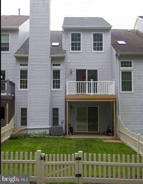 Building Photo - 218 Bromley Pl
