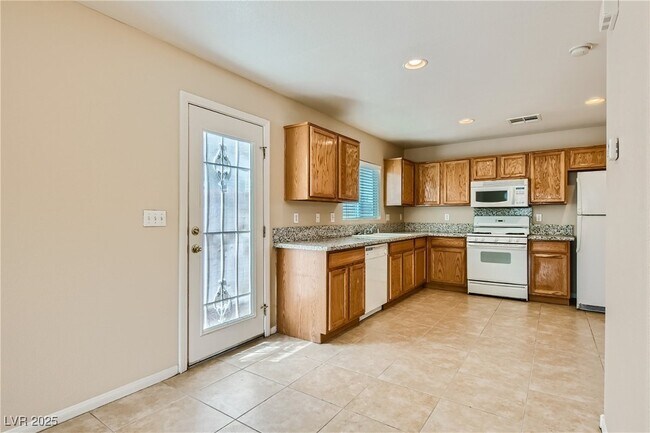 Building Photo - 5174 Starter Ave