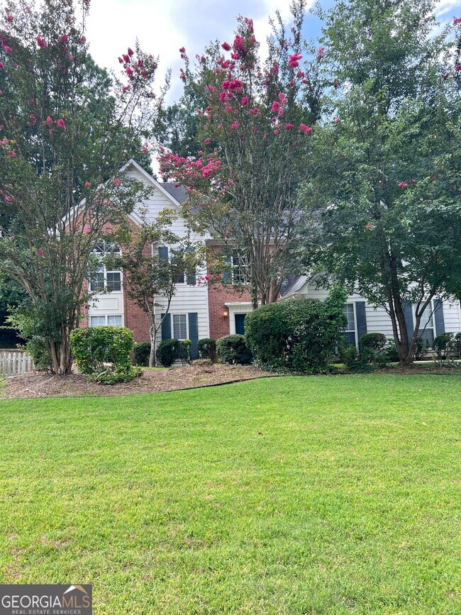 Building Photo - 2118 Hunters Branch Ct