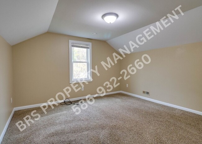 Building Photo - 3 Bed house