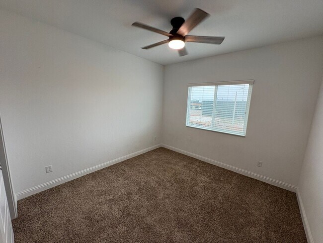 Building Photo - Lennar Built 2 story home coming soon!