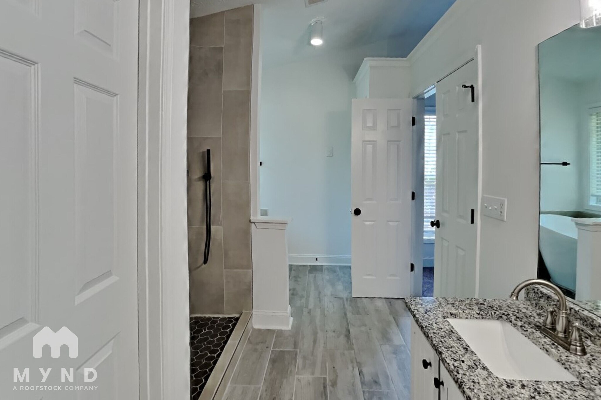 Building Photo - 3992 Moore Creek Dr