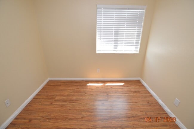 Building Photo - 5738 Wind Dancer Dr