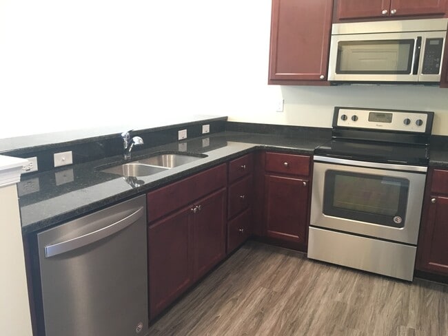 Building Photo - 4315 Farringdon Wy