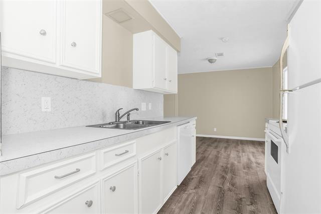 Building Photo - 508 W Baylor St