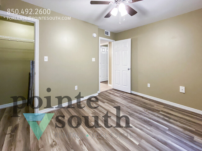 Building Photo - Bayview Terrace off Scenic Hwy!