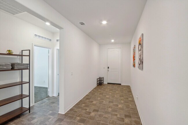 Building Photo - 30153 Truckee Cir