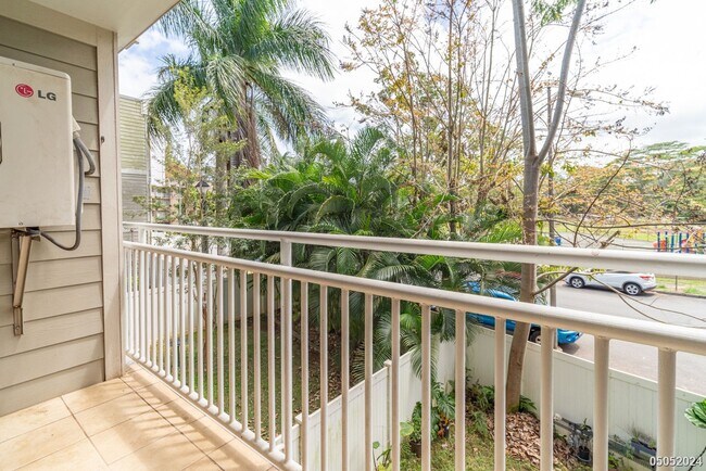 Building Photo - $3,400 | 3br/2ba Condominium in Sixty Park...