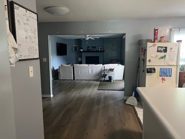 Building Photo - 1005 E Park St