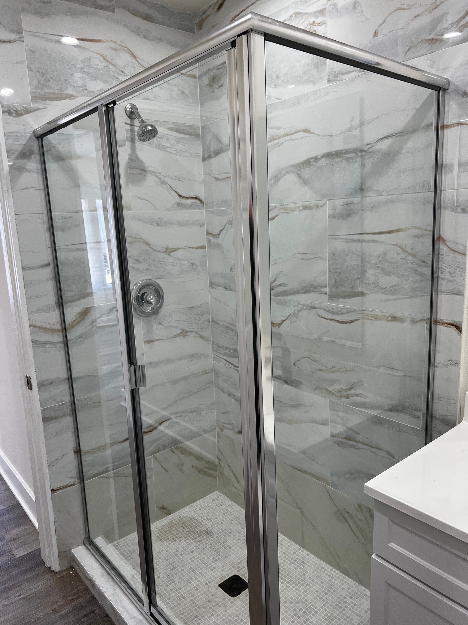 New Shower - 634 E 87th St