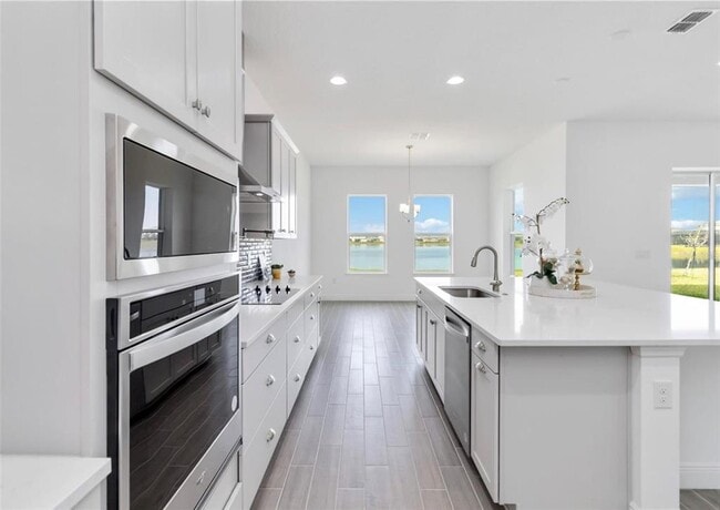 Building Photo - 18441 Mowry Ct