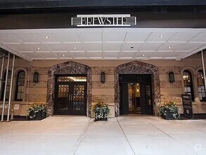 Building Photo - 21 W 86th St