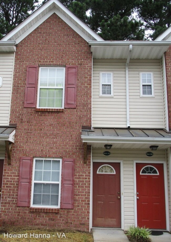 2 br, 2 bath House 964 Washington... 964 Washington