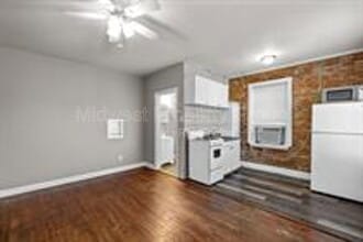 Building Photo - 1103 N 2nd St