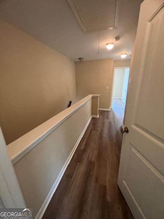 Building Photo - 2918 Hillside Pl