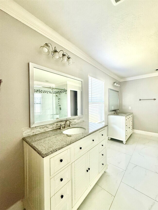 Building Photo - 18603 Morgans Forest Ln