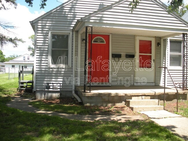 Primary Photo - 1726 Charles St