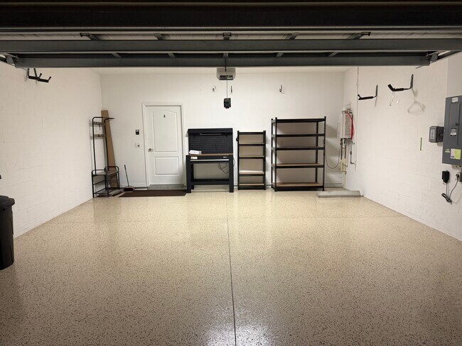 Building Photo - 11815 Bluebird Pl