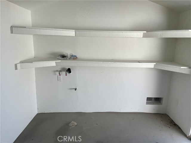 Building Photo - 9335 Chimney Rock Ln
