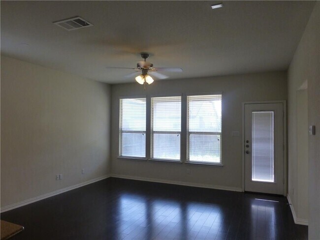 Building Photo - 16029 Hampton Bliss Trce