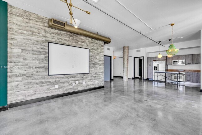 Building Photo - 2275 Biscayne Blvd Blvd