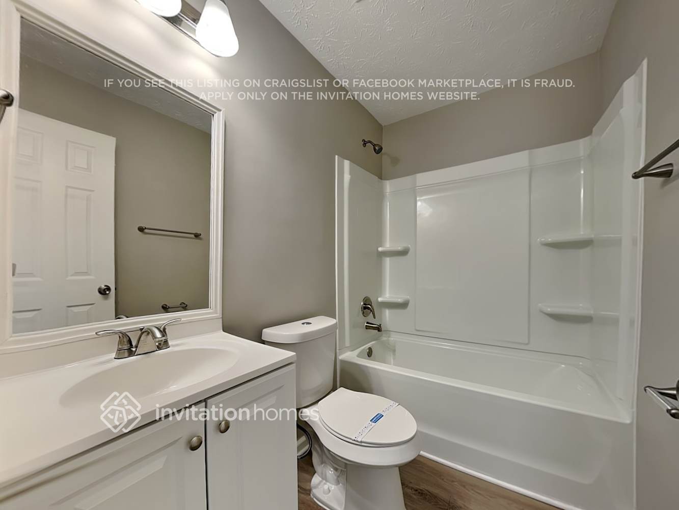 Building Photo - 121 Limestone Ln