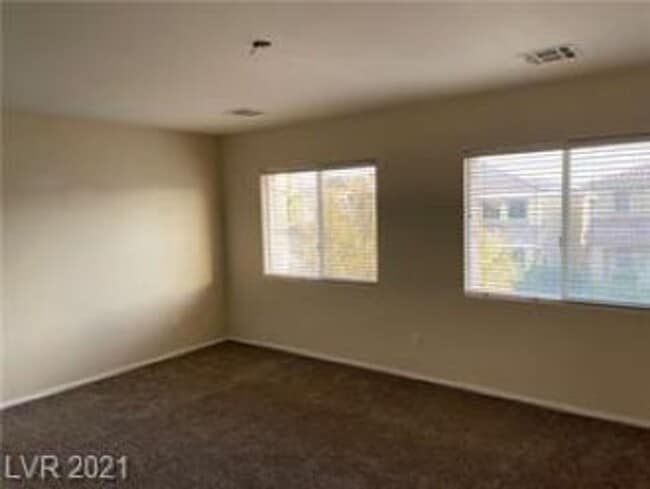 Building Photo - 278 Duck Hollow Ave