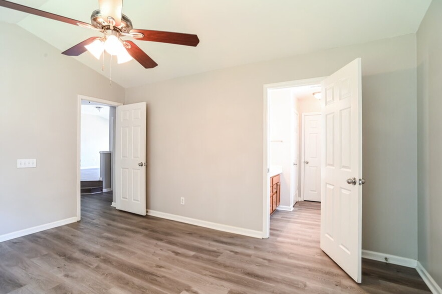 Building Photo - 1322 Rumstone Ln