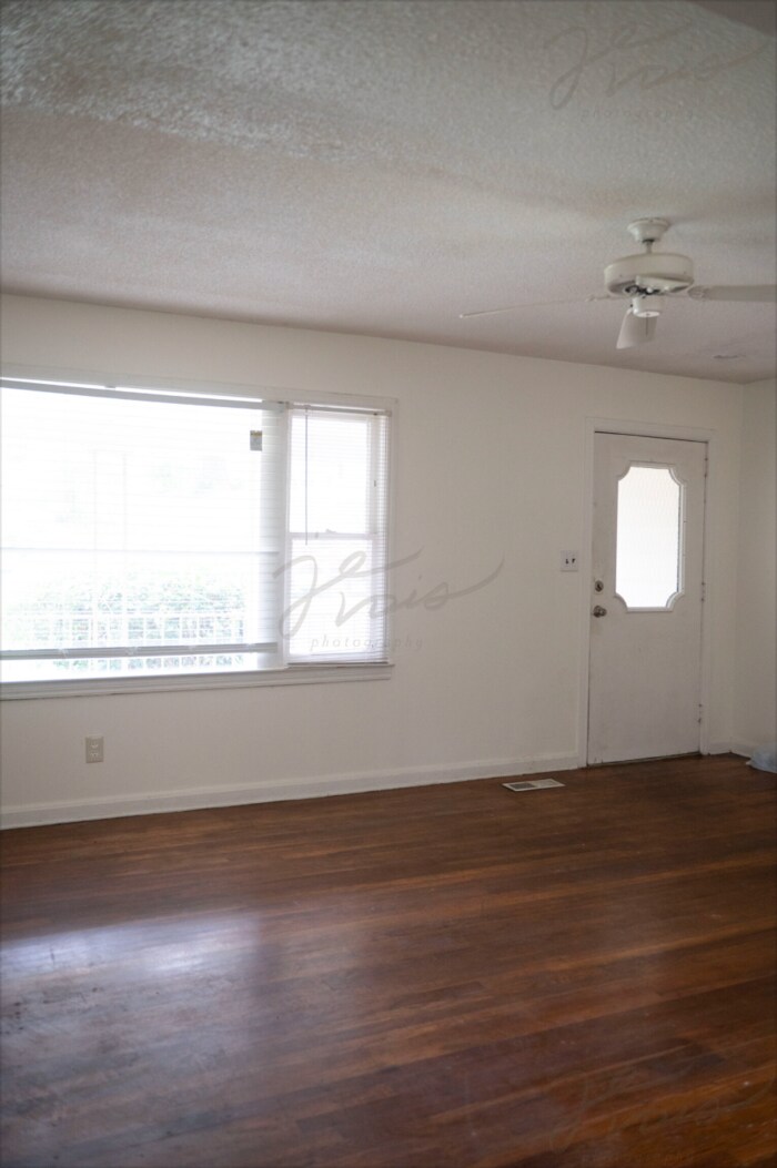 Building Photo - 7930 7th Ct S