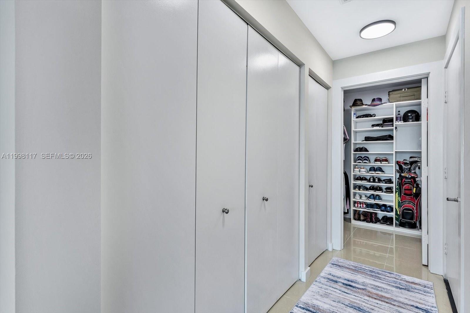 Building Photo - 900 Biscayne Blvd