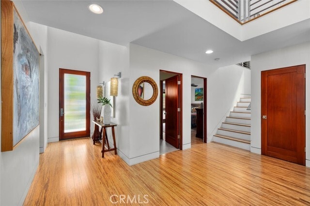 Building Photo - 330 Calle de Arboles