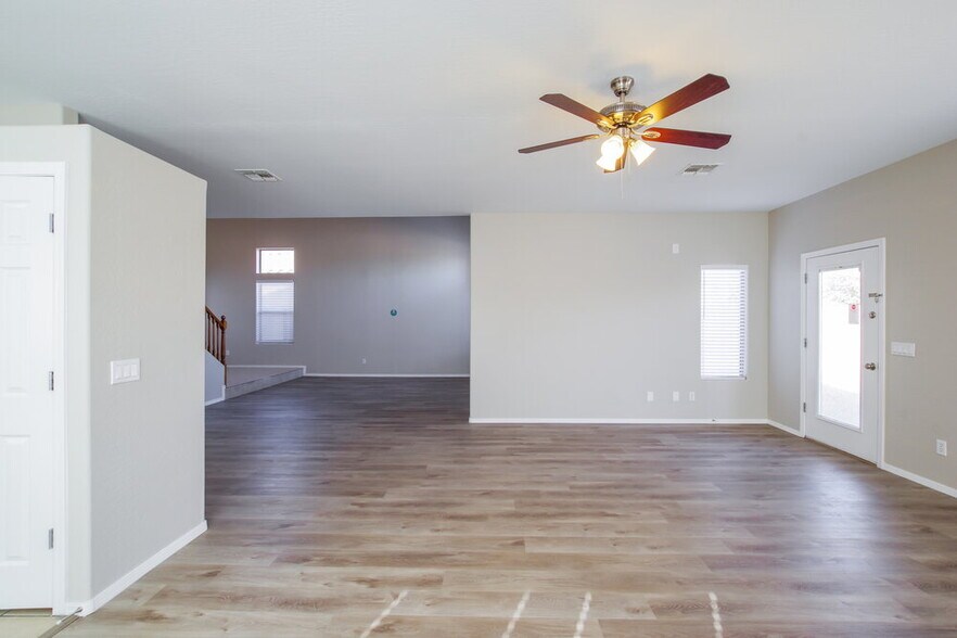 Building Photo - 2189 S 88th Ave