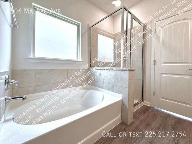 Building Photo - 4506 Malbec Ave