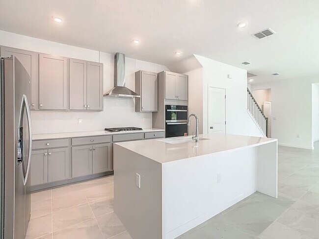 Building Photo - Brand New Luxury Town House in Island Village a Celebration, FL maintenance free community.